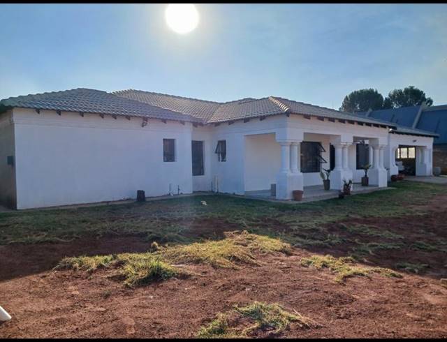 3 BEDROOM HOUSE FOR SALE IN HENLEY-ON-KLIP